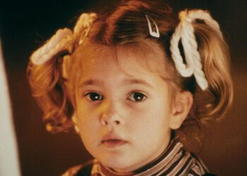 How Close To A Perfect 100 Can You Score On This 80s Celebrity Quiz?