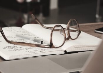 Think You Know the Real Stories Behind History? Test Your Non-Fiction Smarts!