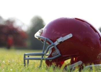 Field Goals to Fumbles: Can You Quarterback Your Way to Victory in Our Epic NFL Quiz?