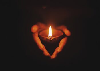 Can You Outshine Others in This Candle Making History Quiz?