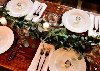 Ancient Dining Decoded: Do You Follow the Same Rules as the Romans?
