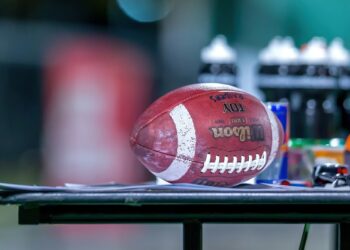 Touchdown Triumph: Can You Master the NFL Challenge from Kickoff to Final Whistle?