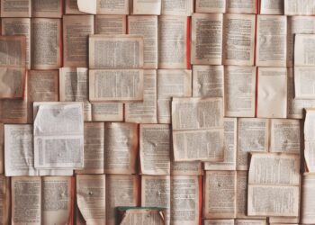 The Books That Shaped Genius: Discover the Reads Behind Great Minds!