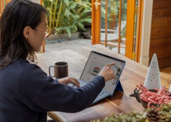 Tech Trailblazers: Can You Guess These Pioneering Women?