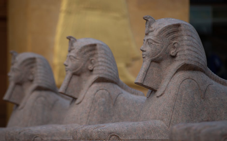 Top 10 Most Influential Kings and Queens in History
