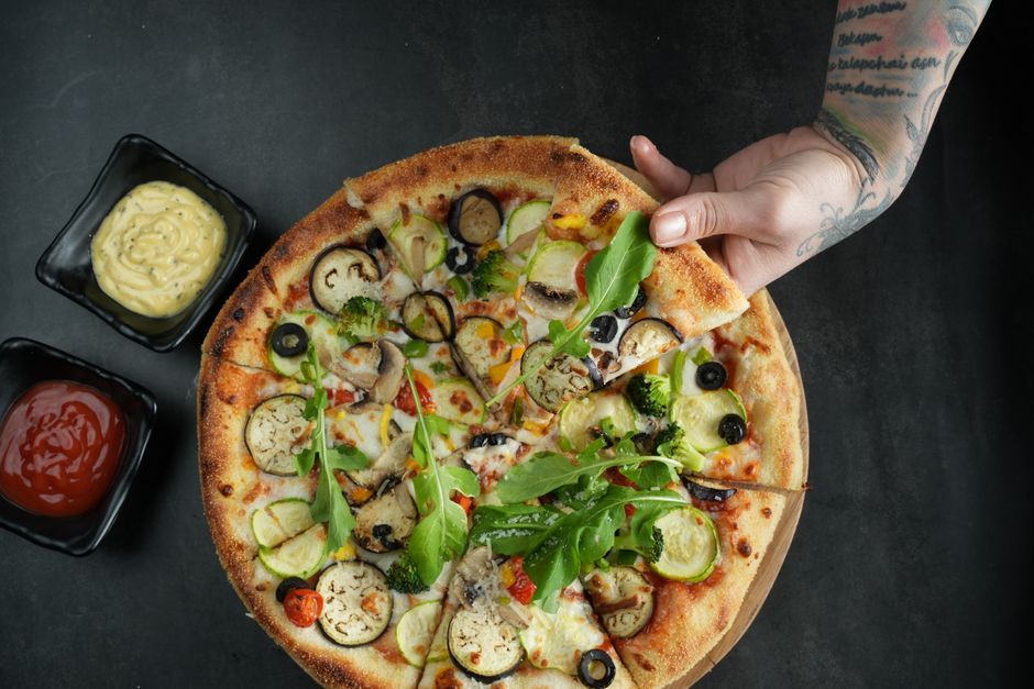 The Science of Why Pizza Tastes Better the Next Day