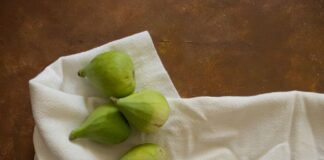 Did You Know Figs Often Contain Dead Wasps Inside Them?