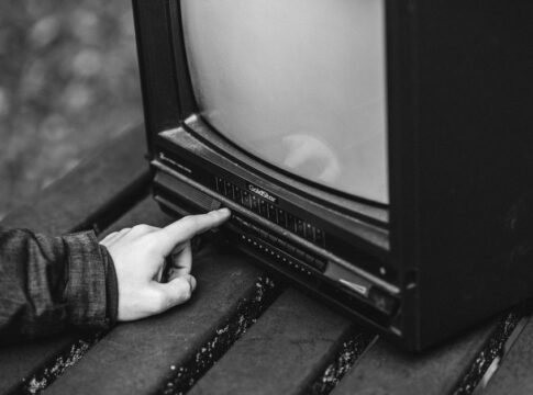 Why TV Screens Switched from 4:3 to 16:9 Aspect Ratio — TV trivia by Trivia Daily