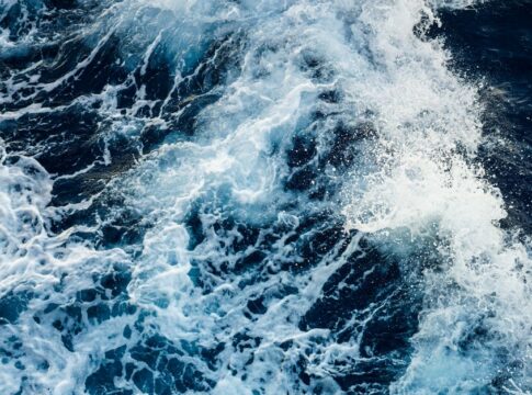 Why the Pacific Ocean Is Shrinking While the Atlantic Grows — Geography trivia by Trivia Daily