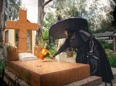 7 Bizarre Facts About Victorian Mourning Rituals — History trivia by Trivia Daily